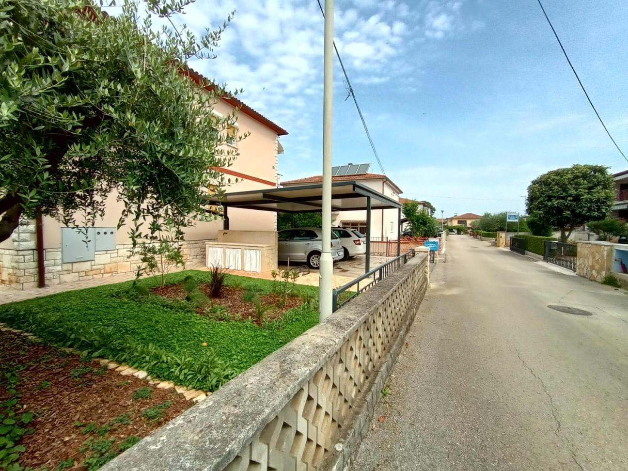 Rooms Izidoro Gasparini Umago Exterior foto